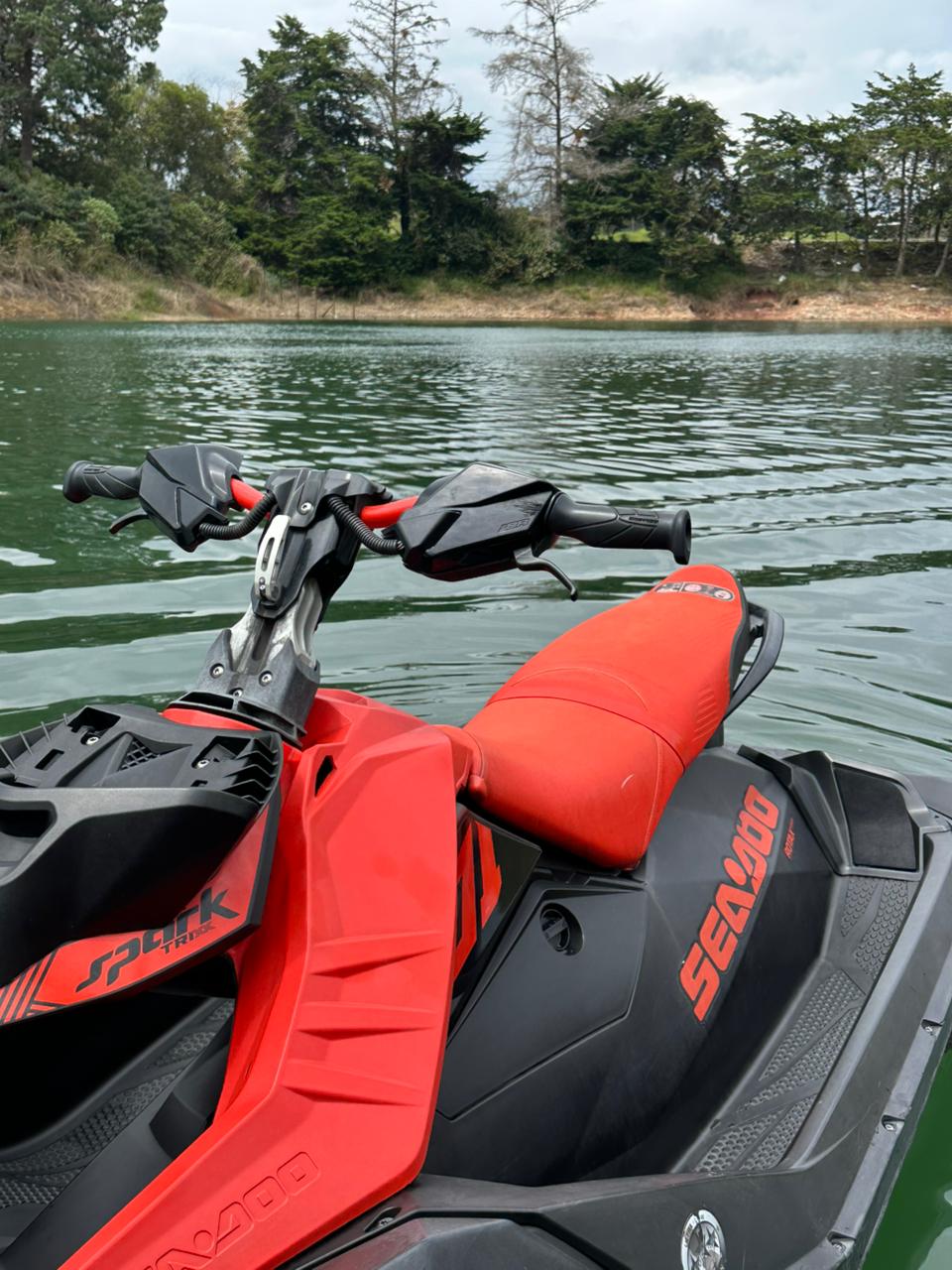 Jetski - SeaDoo Spark Trixx 900 M-2022 - Imagen 2